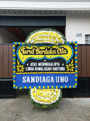 Papan Bunga Duka di Gunung Sitember