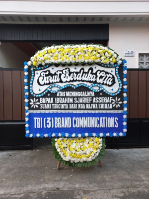 Papan Bunga Duka di Gunung Sitember